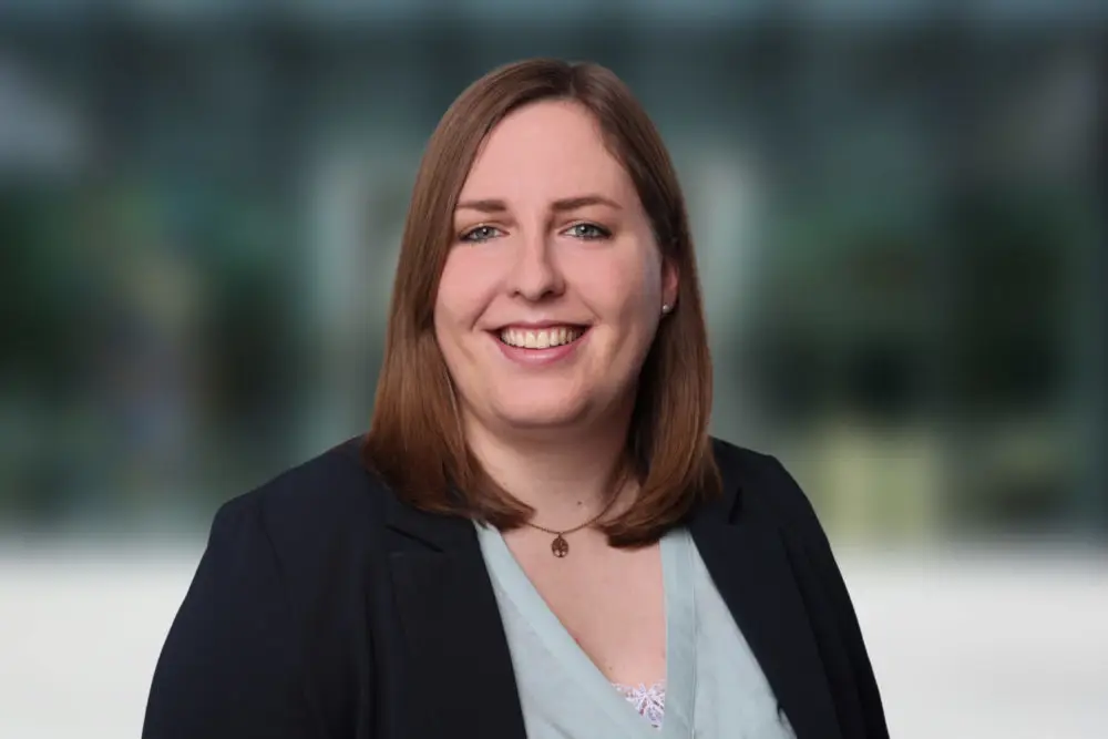 Foto Angelina Dietz (Mitarbeiterstimme), Geschäftsführung bei SANALOGIC
